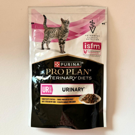 PURINA VET DIET cat UR URINARY busta 85 gr.pollo